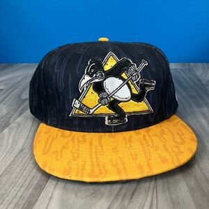 Pittsburgh Penguins Hat Cap Fitted XL Grassroots Vincent Gordon RARE SAMPLE